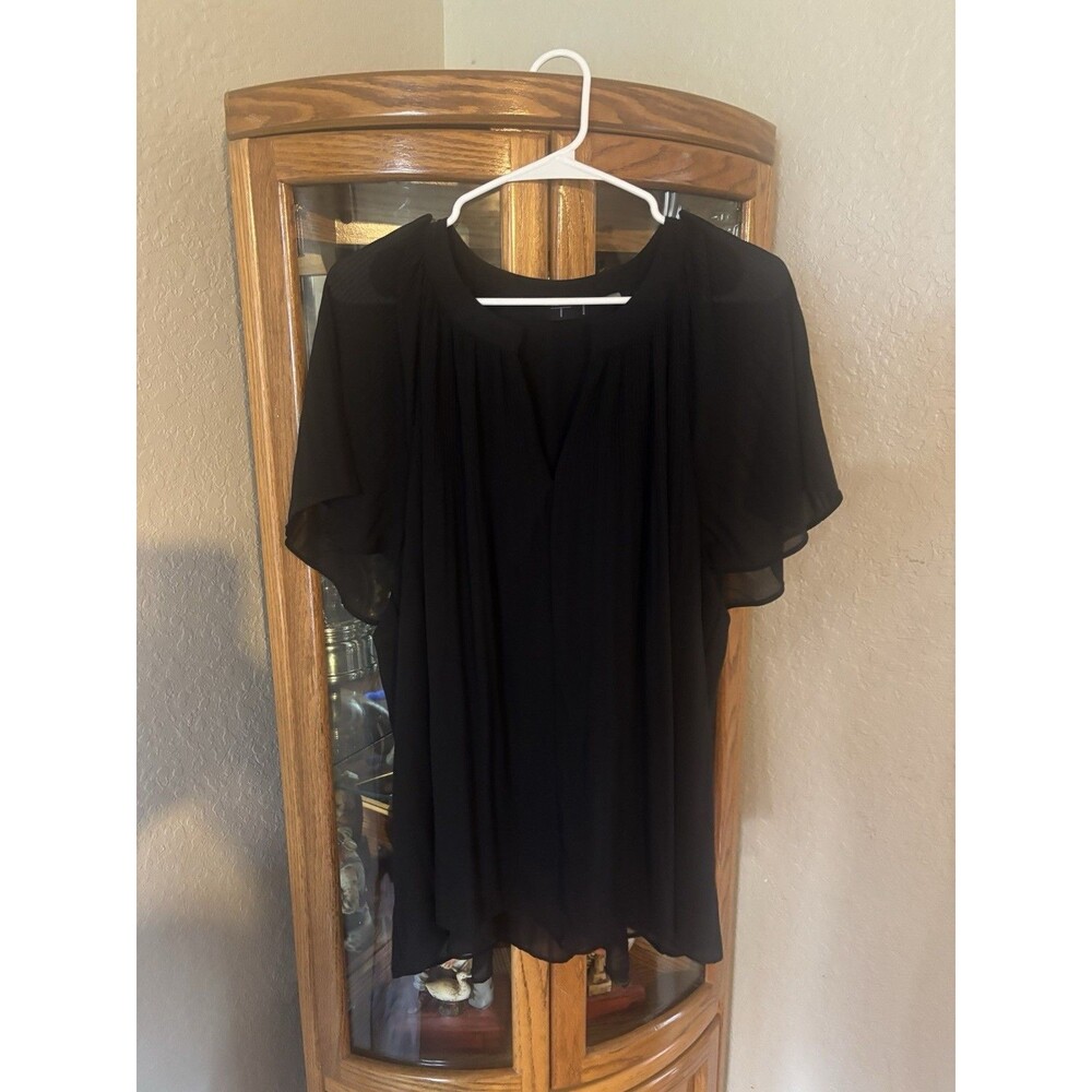 Tahari Woman 2X Black Flowy Blouse Sheer Sleeve Dressy Plus Size Top